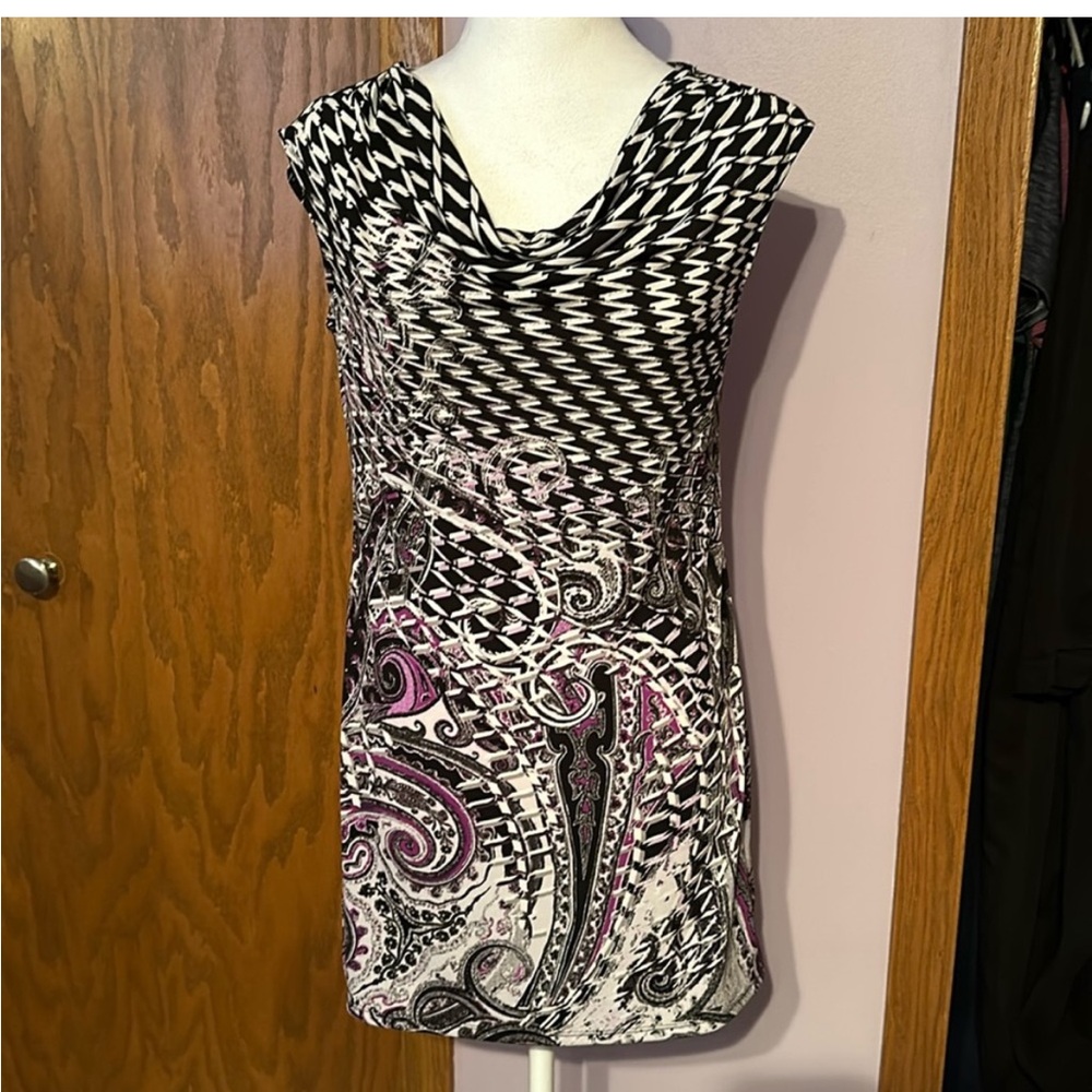 GUC Black House White Market 2 XS tops bundle